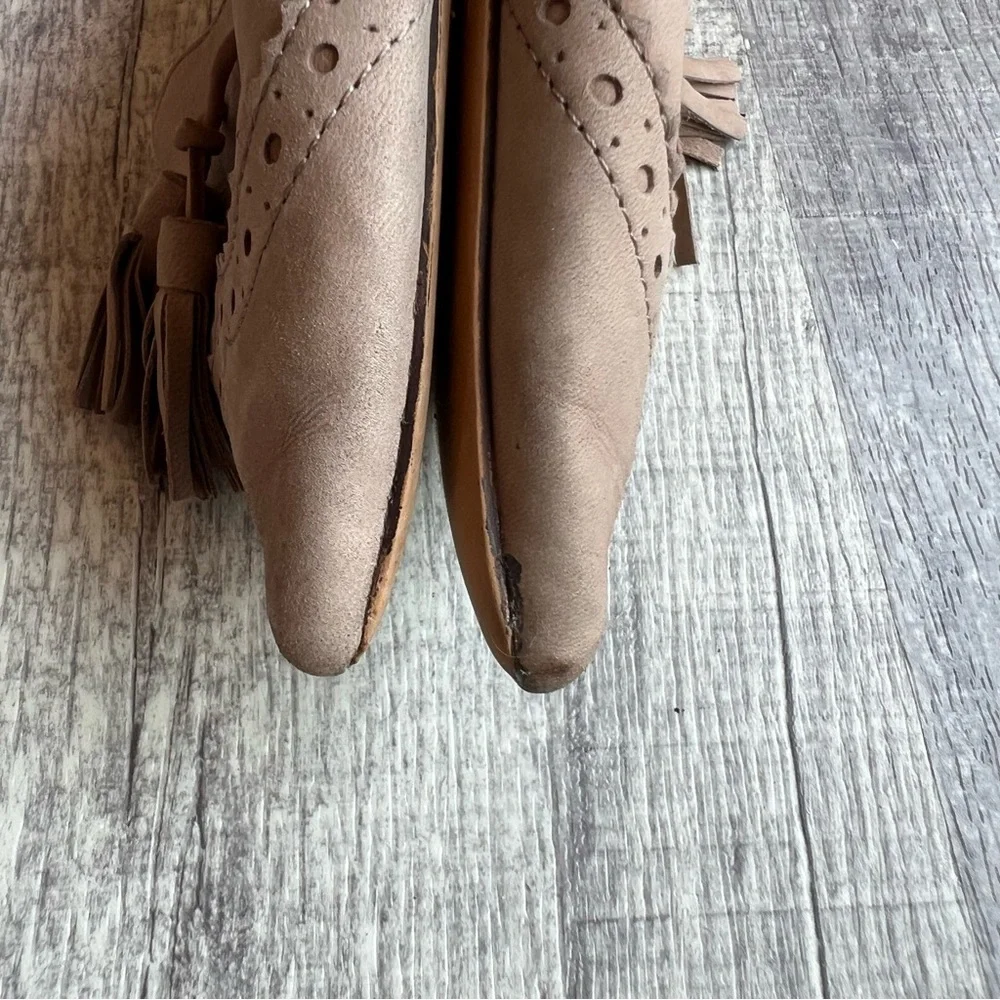 Vince Camuto used please